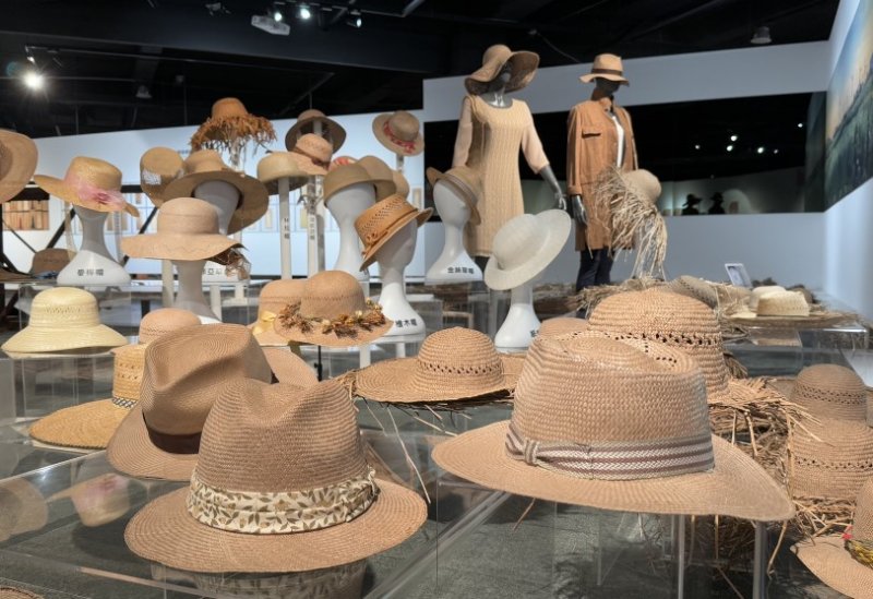 見證台灣「草帽國家隊」！中市纖博館展出世界唯一百年珍貴帽樣