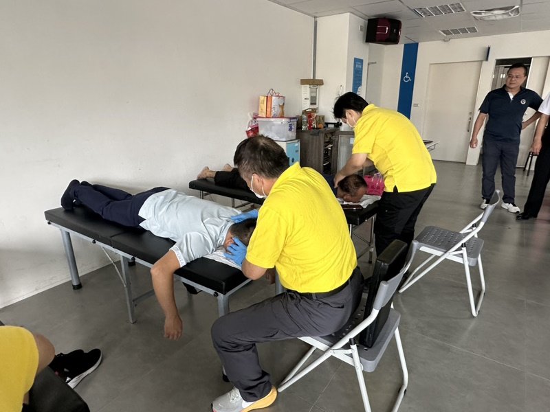 攜手公益團體守護鄉親健康 太保市東勢社區舉辦免費身體整復義診活動