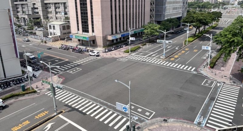 高市2026城鎮韌性(防空)演習  民眾配合人、車管制及防空疏散避難   圓滿完成