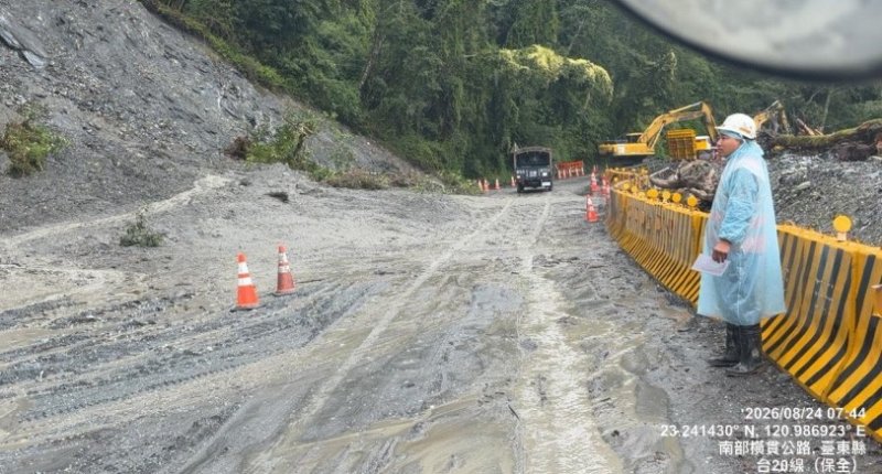 向陽至霧鹿路段  今日上午11時搶通開放通行