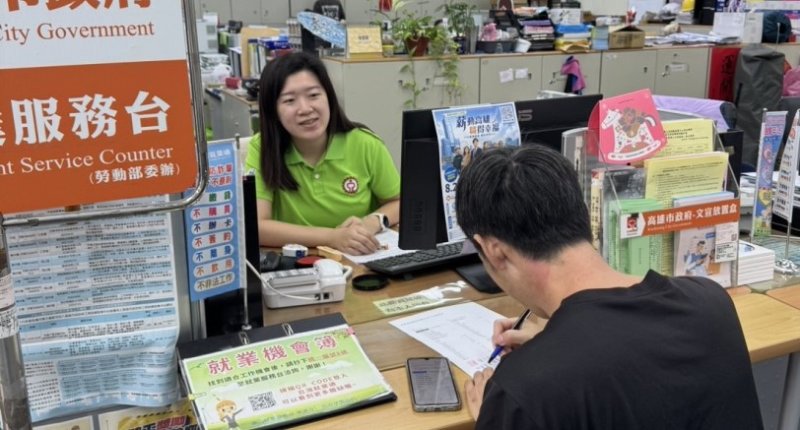 中高齡投入缺工產業順利重返職場  還可申領高額獎助金