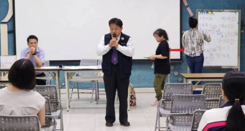 三信家商深化家校合作　林政良接棒家長會長攜手校方助學子成長