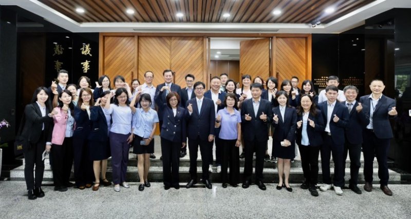 高雄市議會第4屆第8次定期大會閉幕　陳其邁感謝府會攜手六年共促城市轉型